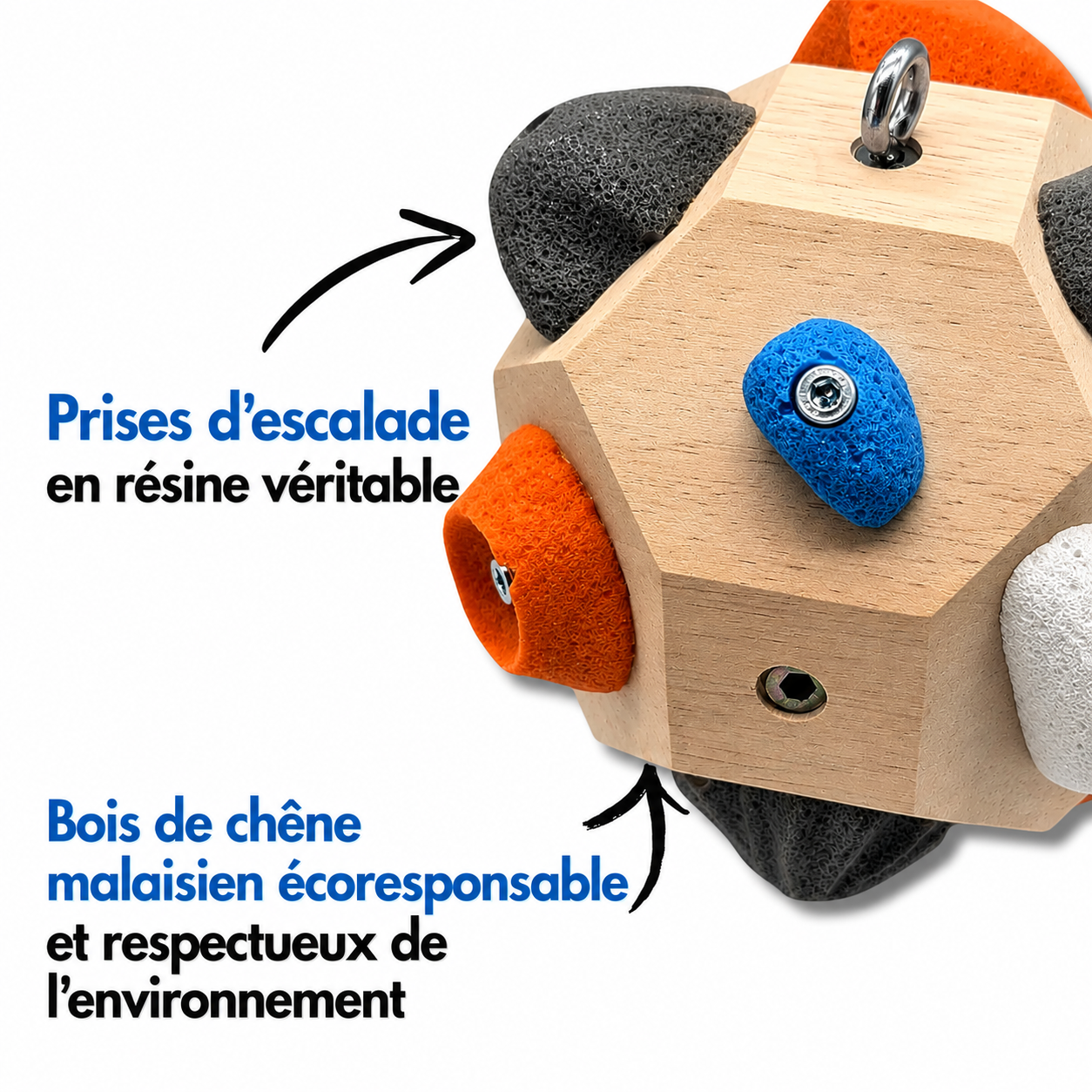 Le Boulder Block est fabriqué à la main en bois durable